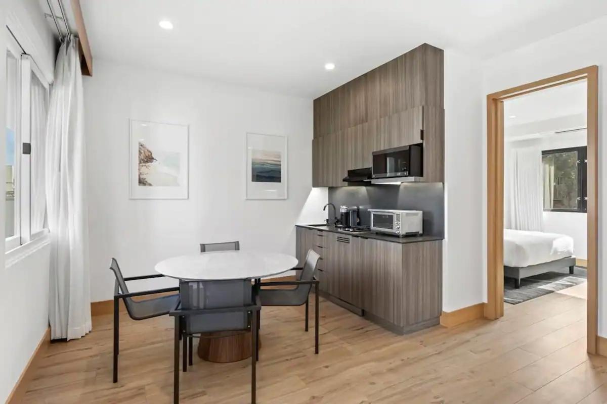 Malibu Sand Carbon Beach Suites Экстерьер фото