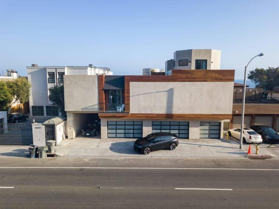 Malibu Sand Carbon Beach Suites Экстерьер фото