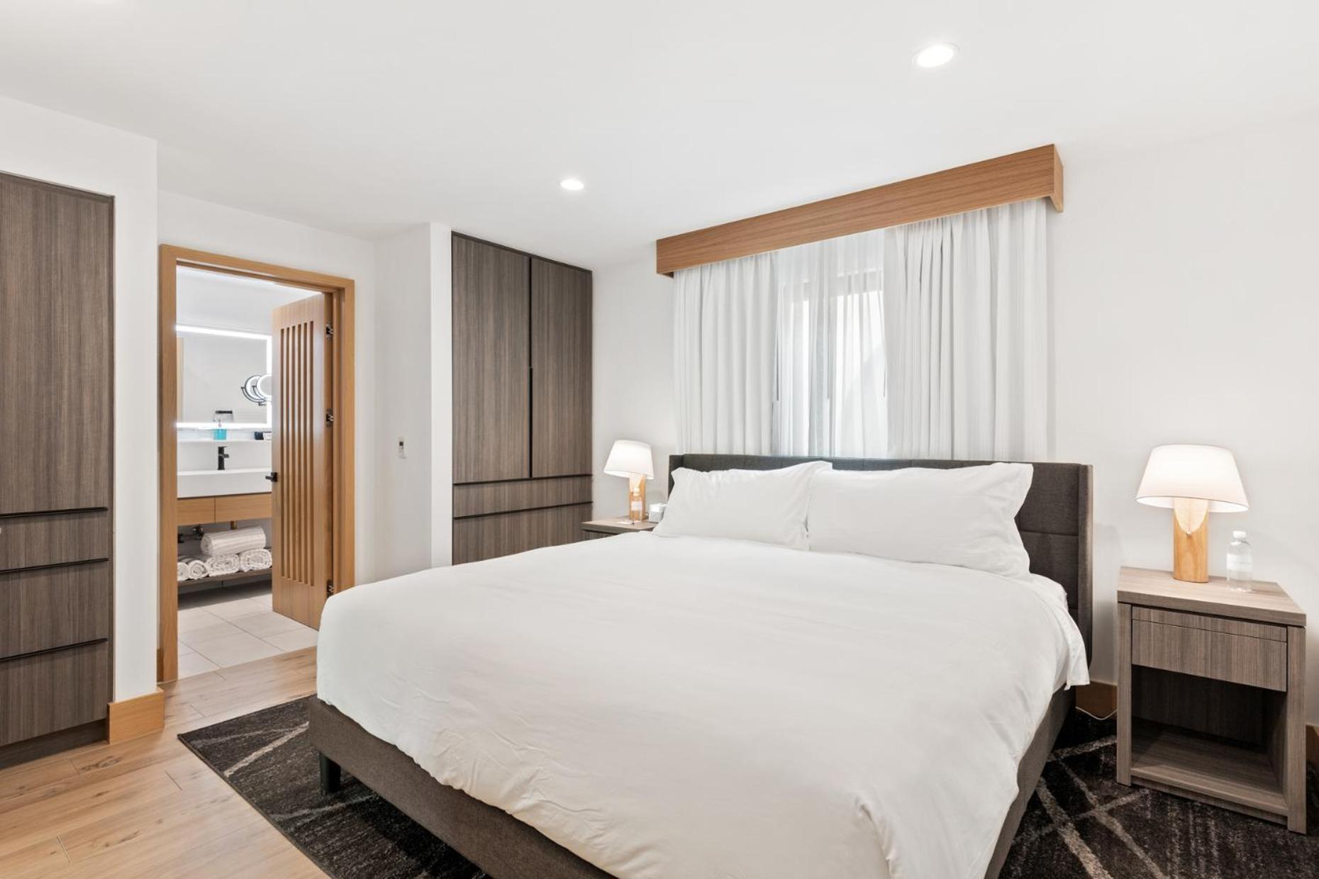 Malibu Sand Carbon Beach Suites Экстерьер фото