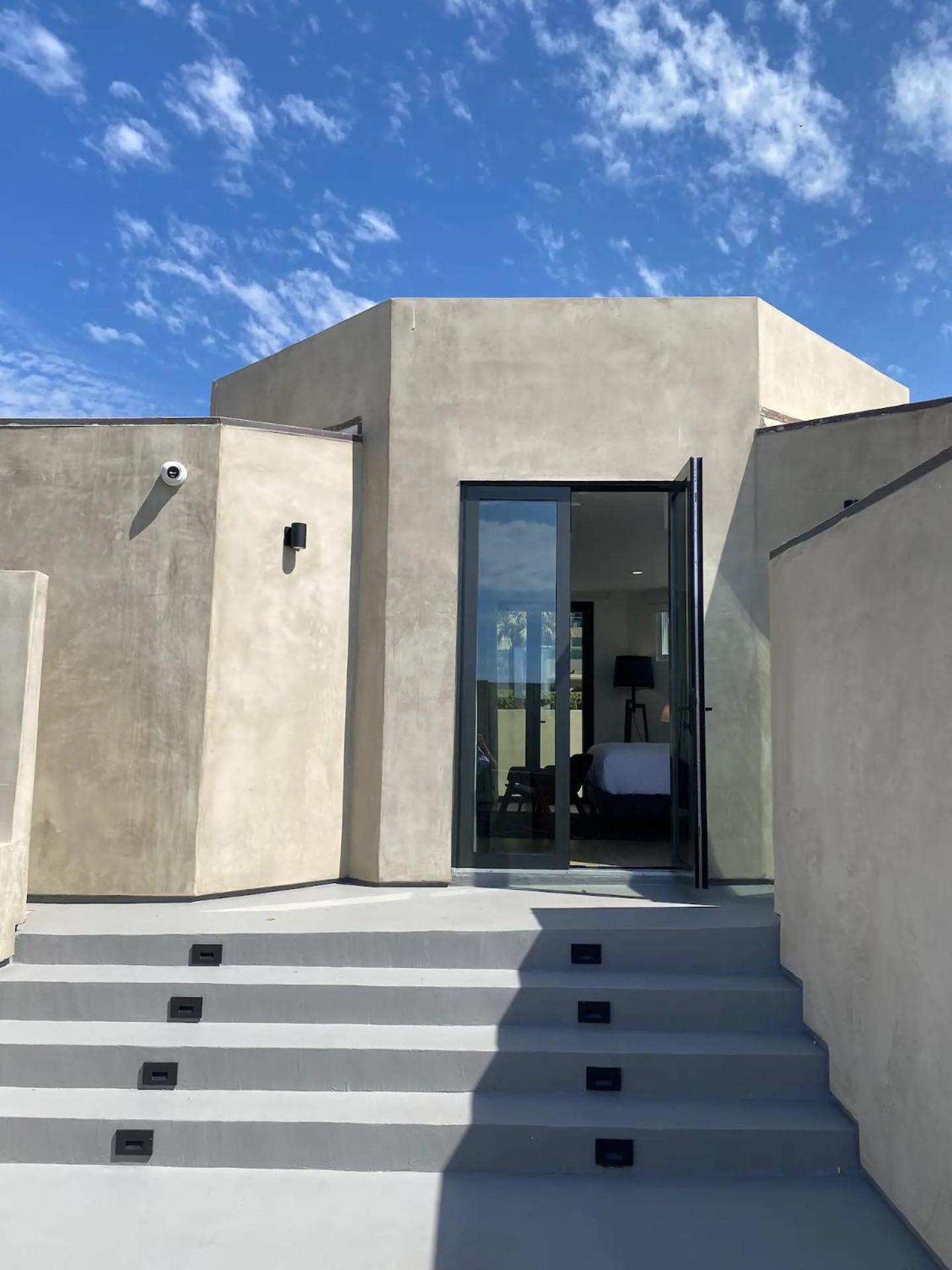 Malibu Sand Carbon Beach Suites Экстерьер фото