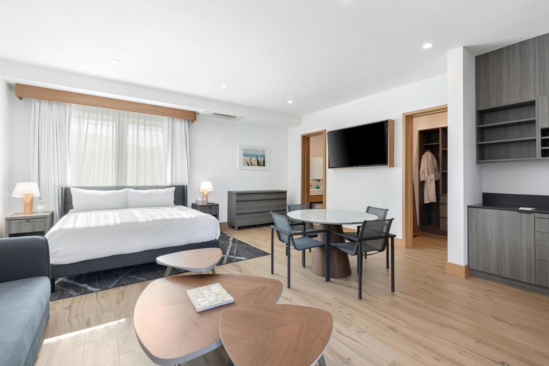 Malibu Sand Carbon Beach Suites Экстерьер фото